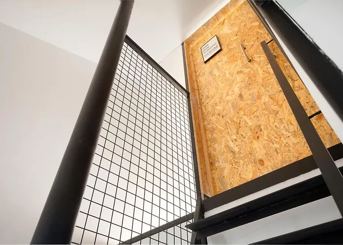 National Theatre Trendy Apartman *