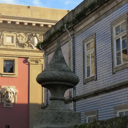 National Theatre Trendy