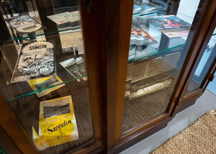 Apartment National Theatre Trendy